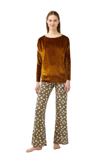 Pijama damă VAMP cu bluză catifelată și pantaloni lungi cu imprimeu – Micromodal & Elastan